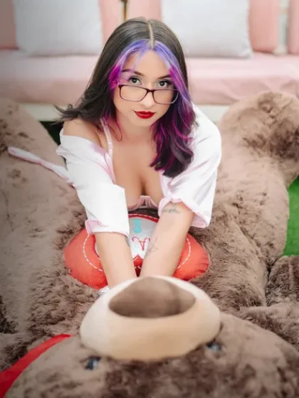 Amy 2 profile photo 1