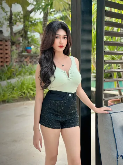 Davina profile photo 1