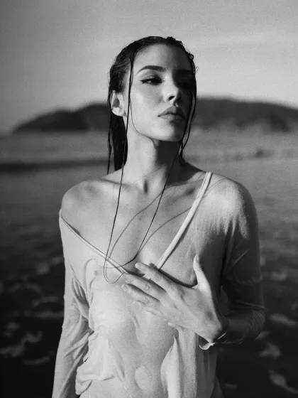 Kim 3 profile photo 1
