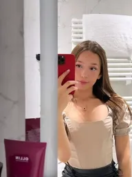 Alicia profile photo 5