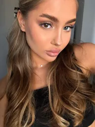 Alina profile photo 3