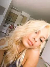 Amilia Muller profile photo 6