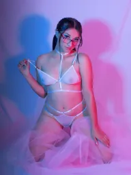 Amy 2 profile photo 4