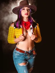 Amy 2 profile photo 5