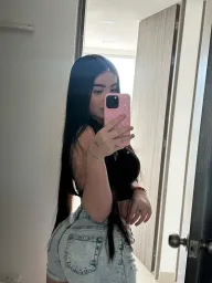 Anna 4 profile photo 3