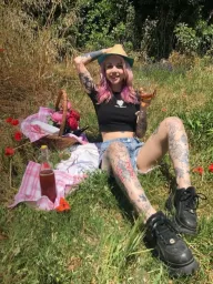 Ashley profile photo 6