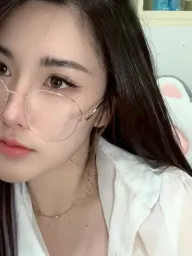 Busty 2 profile photo 2