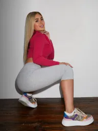 Elise profile photo 4