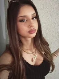 Gloria profile photo 7
