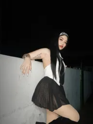 Khloe profile photo 2