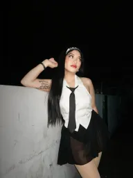 Khloe profile photo 3