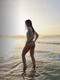 Kim 3 profile photo 7