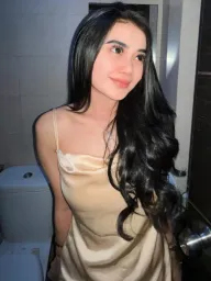 Laras profile photo 7