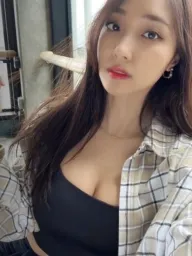 Perfect In Bed profile photo 9
