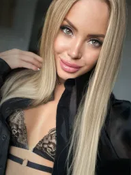 Vikki profile photo 5