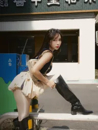 Yassy Ly profile photo 5