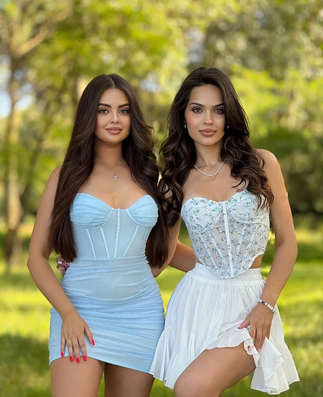 Elya and Brandi photo 5