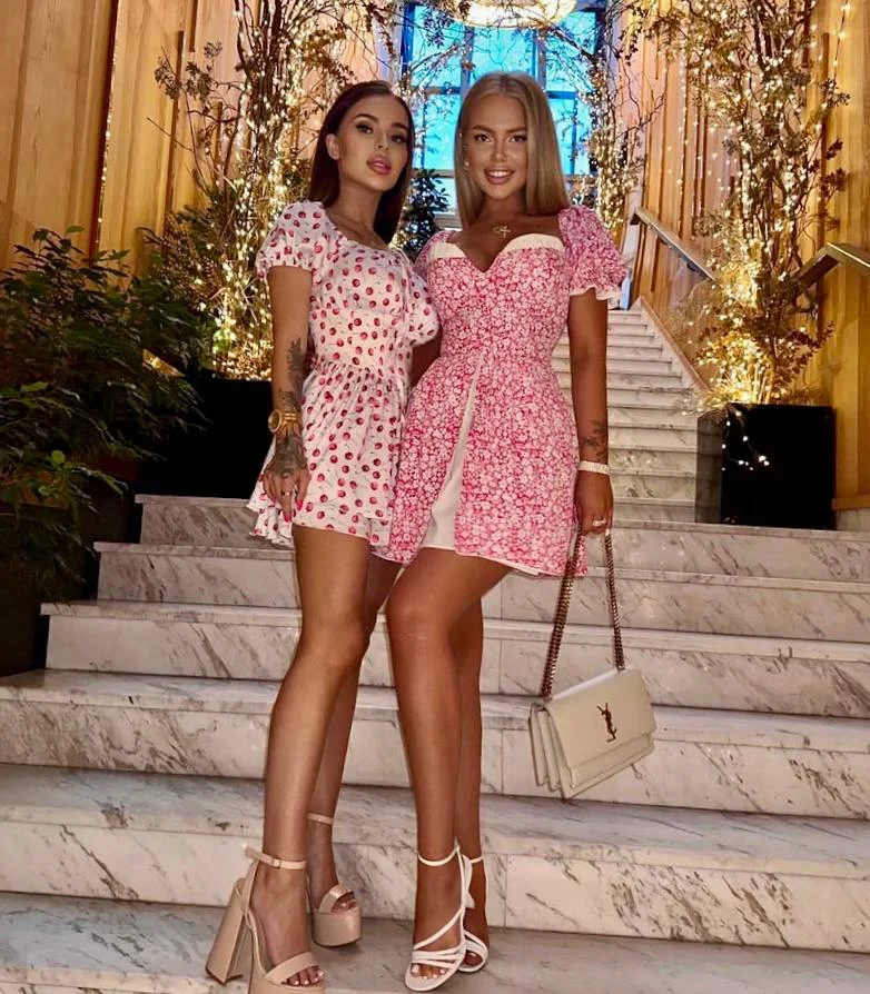 Katya and Lila photo 5