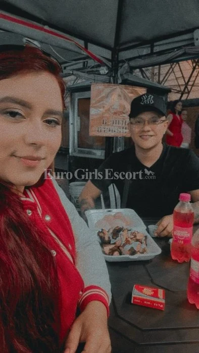 Camila & Andres photo 3