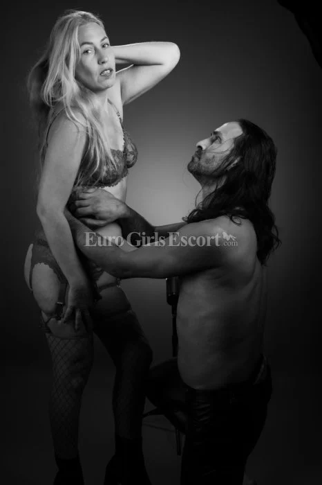 Desiree & Talal photo 1
